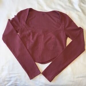 ALO Yoga Women's Dusty Rose Long Sleeve Small